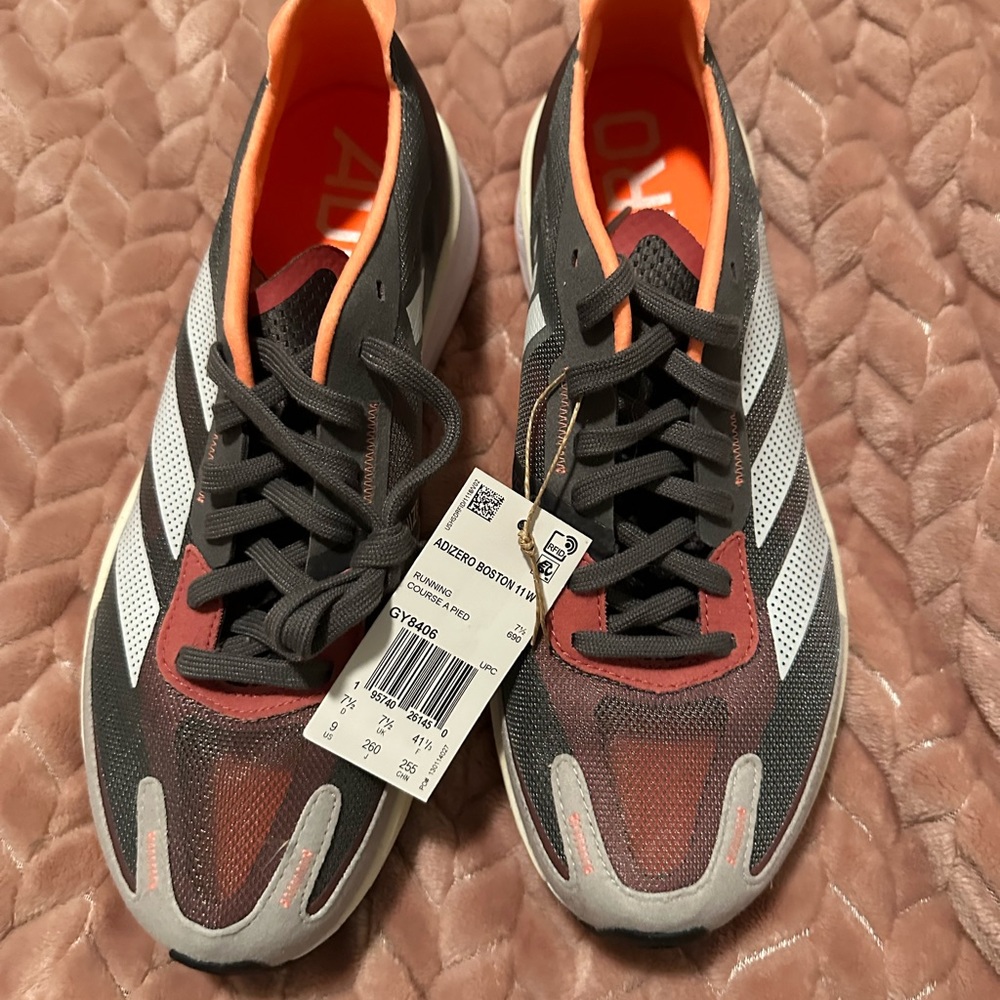 Adizero Boston 11 running shoes